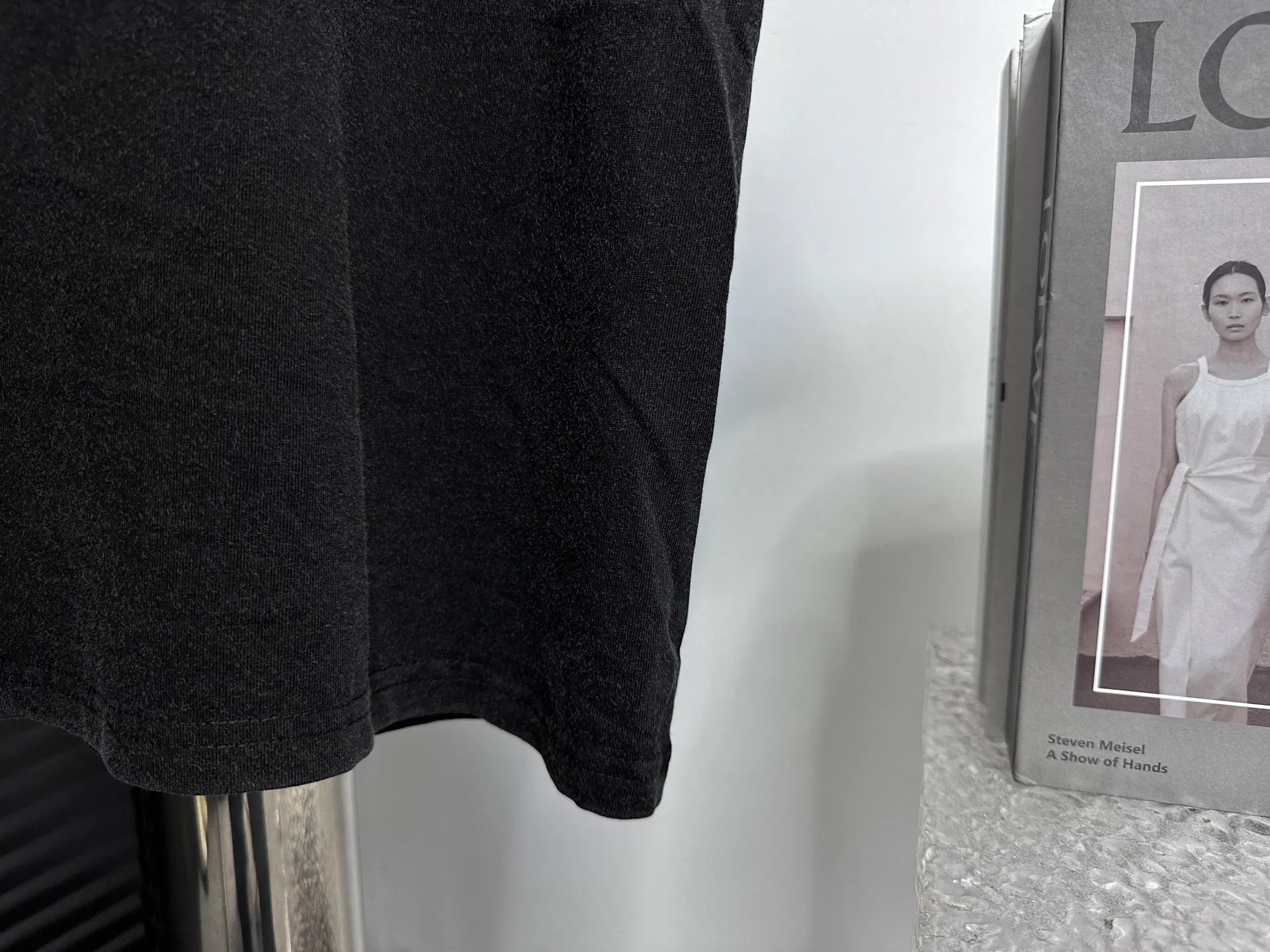 【BALENCI*GA】 logo . Authentic ， ！ ZP 。 260 ， . ， ，。 。 . ， 。 OS . Same Style ： Size：XS-L